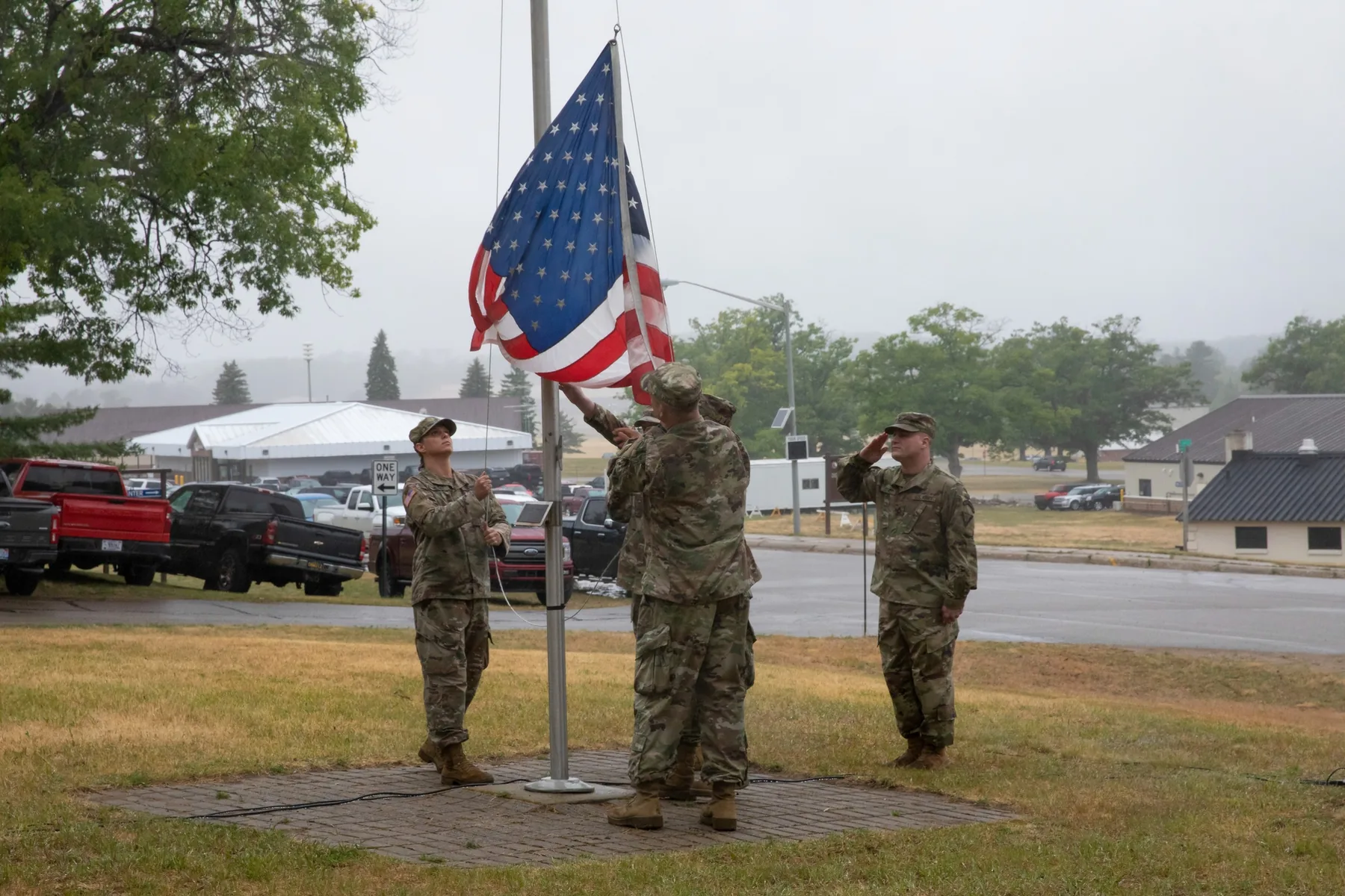 Michigan Half-Staff Flag Alerts: How to Check Status and Official Orders