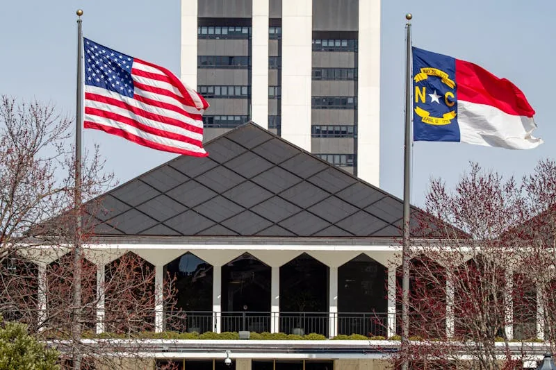North Carolina Flag Alerts: How to Subscribe, Verify an Order, and Check Today’s Status